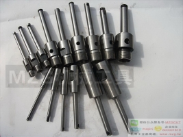 絲錐鉆夾頭,兩軸可調(diào)式T/U型圓型多軸器,立式桌式油壓鉆床攻牙機(jī)